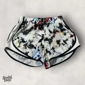 Nike Activewear Shorts Women Size Small Floral Print Running Workout Apparel W08